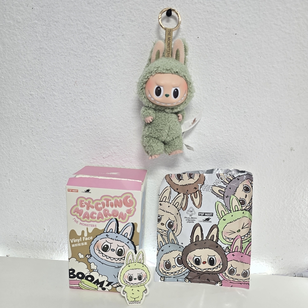 AUTHENTIC POP MART Green Grape Labubu Exciting Macaron The Monters 7" Keychain